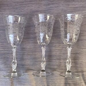 Cambridge Crystal 3 Wine Glasses 2 Champagne Saucers 1 Appertif Mixed Lot